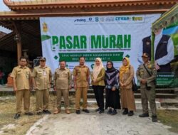 Stabilkan Harga Sembako Selama Ramadan, Program EPIK Mobile Pemprov Jatim Hadir Di Desa Sugihwaras Ngraho