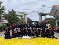 Takjil Gratis dari PSHT Sub Rayon Kalipang Kecamatan Kalitidu Bojonegoro,   Bukti Nyata Kepedulian di Bulan Suci