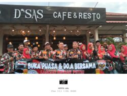 Laskar Merah Putih Lamsel Pererat Silaturahmi Lewat Aksi Berbagi Takjil dan Buka Bersama