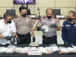 Polisi Amankan 27,83 Kg Diduga Kokain di Pesisir Sumenep, Penyelidikan Masih Berjalan