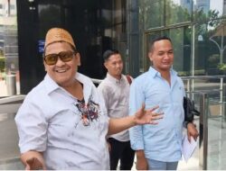 Haji Her Datangi KPK Didampingi Kholili, Tegaskan Kooperatif Hadapi Isu Suap Bea Cukai