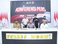 Polres Ngawi Amankan 2 Tersangka Pengedar Narkoba 223,842 gram Sabu Disita