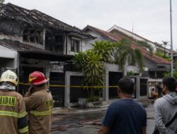 API, KEPERCAYAAN PUBLIK, DAN RUANG SPEKULASI