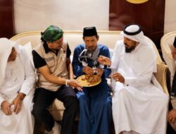 Saifuddin dan Kehormatan dari Tanah Suci