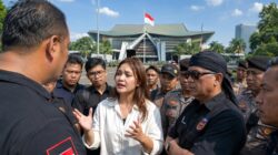 Benturan Ormas dan Wibawa Negara Hukum