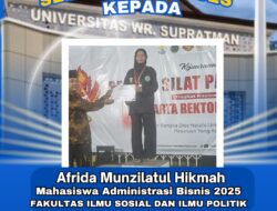 Mahasiswi Administrasi Bisnis Unipra Surabaya Torehkan Prestasi Gemilang, Afrida Munzilatul Hikmah Raih Emas Kejuaraan Pagar Nusa Nasional