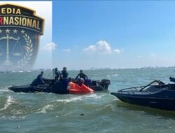 Geger! Mayat Pria Ber-Wearpack Oranye Ditemukan Mengapung di Perairan Kamal