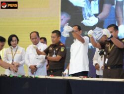 Kejaksaan RI Musnahkan 14 Jam Tangan Palsu Milik Terpidana Kasus Asabri Jimmy Sutopo
