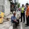 VIRAL! Kakek di Surabaya Nekat Gondol Aset Dishub, Sempat Kabur ke Lamongan Sebelum Diciduk Tim Satreskrim