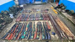 TNI Sita Puluhan Senjata Kelompok OPM Pimpinan Kopi Tua Heluka yang Kabur Lewat Sungai Dogoel