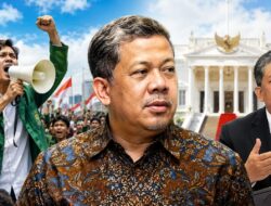 DARI JALANAN REFORMASI KE RUANG KEKUASAAN