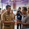 RESPONS CEPAT KELUHAN WARGA, CAMAT GALIS TEGASKAN KOMITMEN PELAYANAN TRANSPARAN DAN EVALUASI TOTAL!