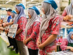 MENJAGA DAYA BELI BURUH LEWAT DANA CUKAI