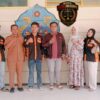 Pemdes Plakaran Beri Penghargaan kepada BEM FISIB 2026, Dinilai Sukses Bangun Kepedulian Sosial Masyarakat