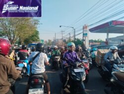 Antrean Mengular Hingga Diduga Capai Area Sinjay, Warga Keluhkan Kemacetan di SPBU Junok