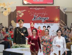 SEMARAK HARI KEBAYA NASIONAL 2026: KAPOLRES BANGKALAN DAN KETUA BHAYANGKARI CABANG AJAK LESTARIKAN WARISAN BUDAYA