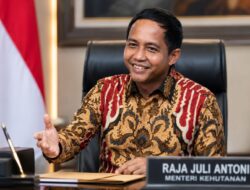 Mengapa Sebuah Amplop Menguji Integritas Negara